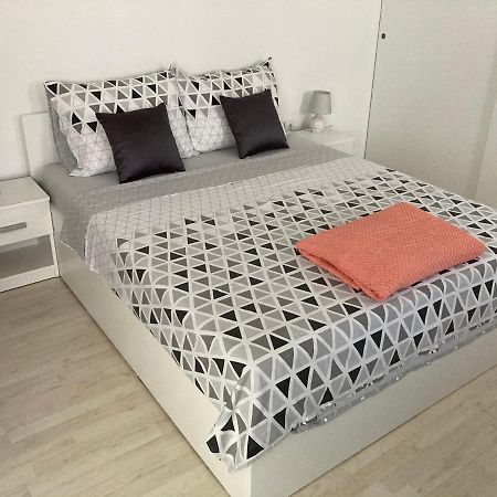 Studio Apartman Valentina Velika Mlaka エクステリア 写真