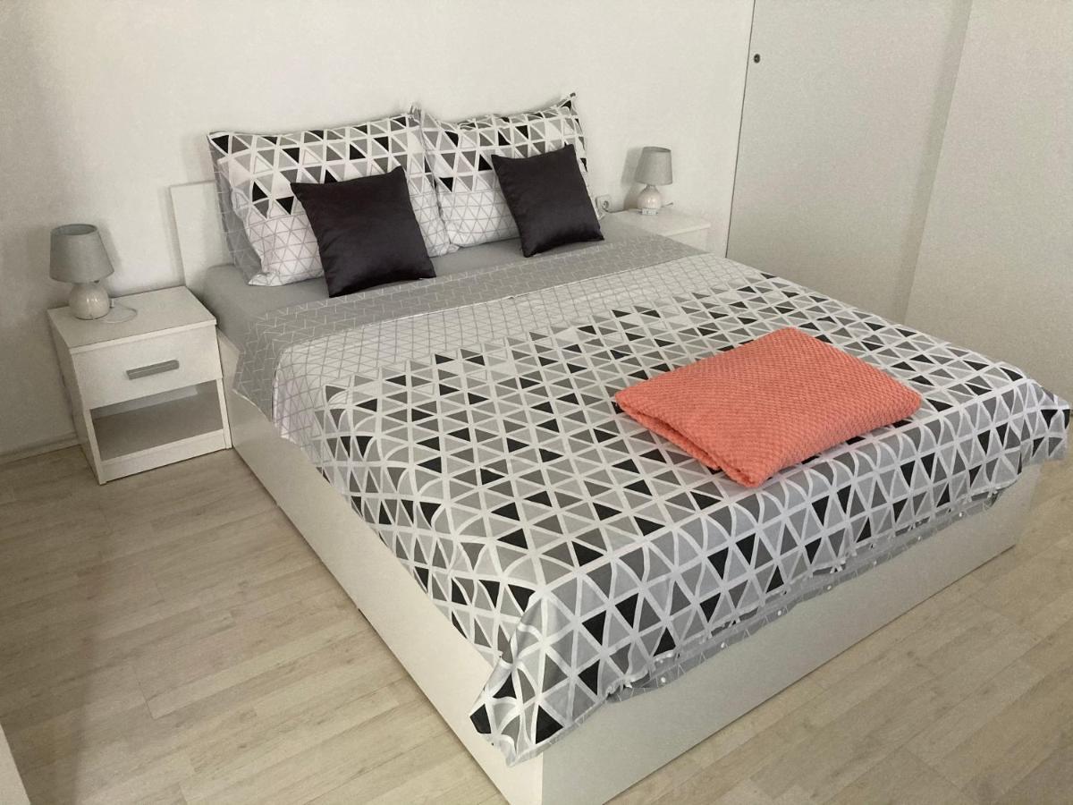 Studio Apartman Valentina Velika Mlaka エクステリア 写真
