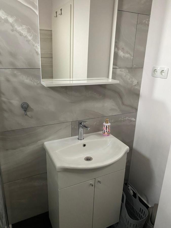 Studio Apartman Valentina Velika Mlaka エクステリア 写真
