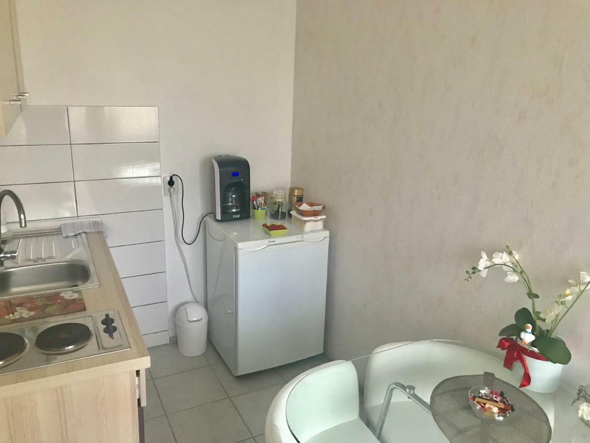 Studio Apartman Valentina Velika Mlaka エクステリア 写真